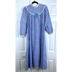 VTG Lanz of Salzburg for L.L. Bean Cottagecore Prairie Flannel Nightgown
